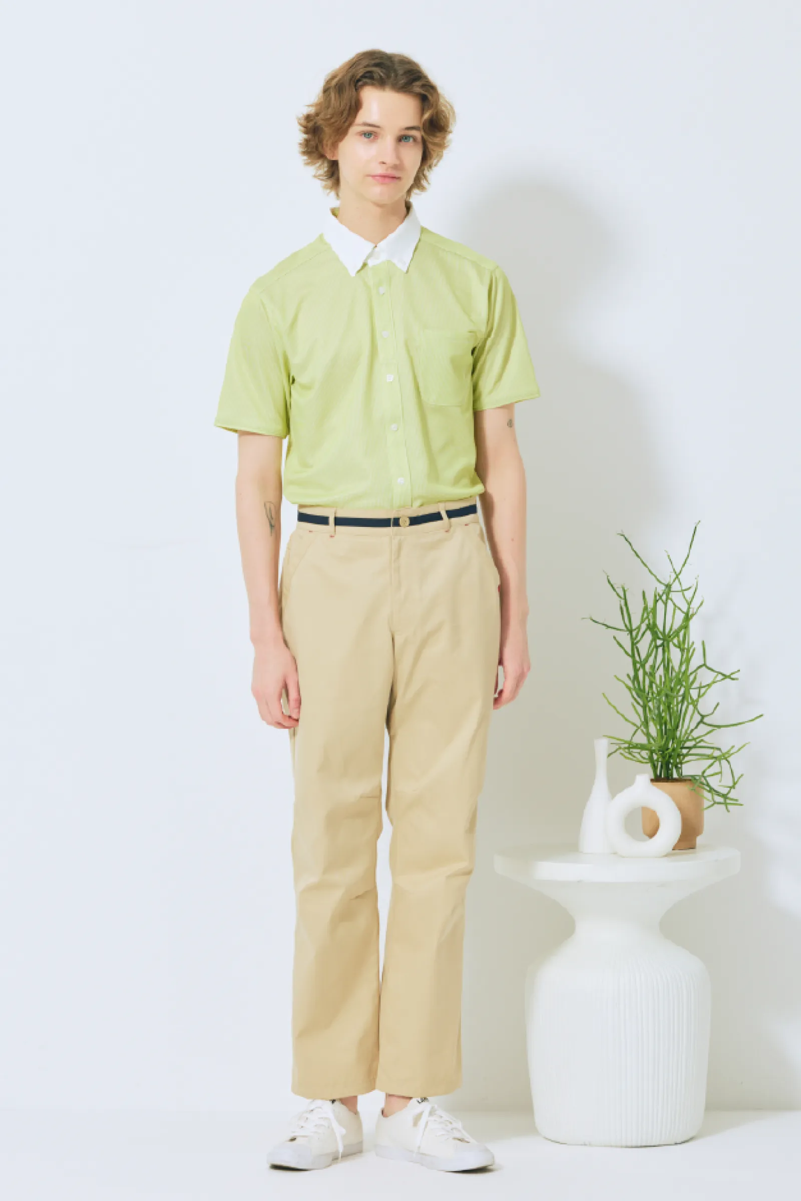 hands-onのユニフォームを着ているスタッフ